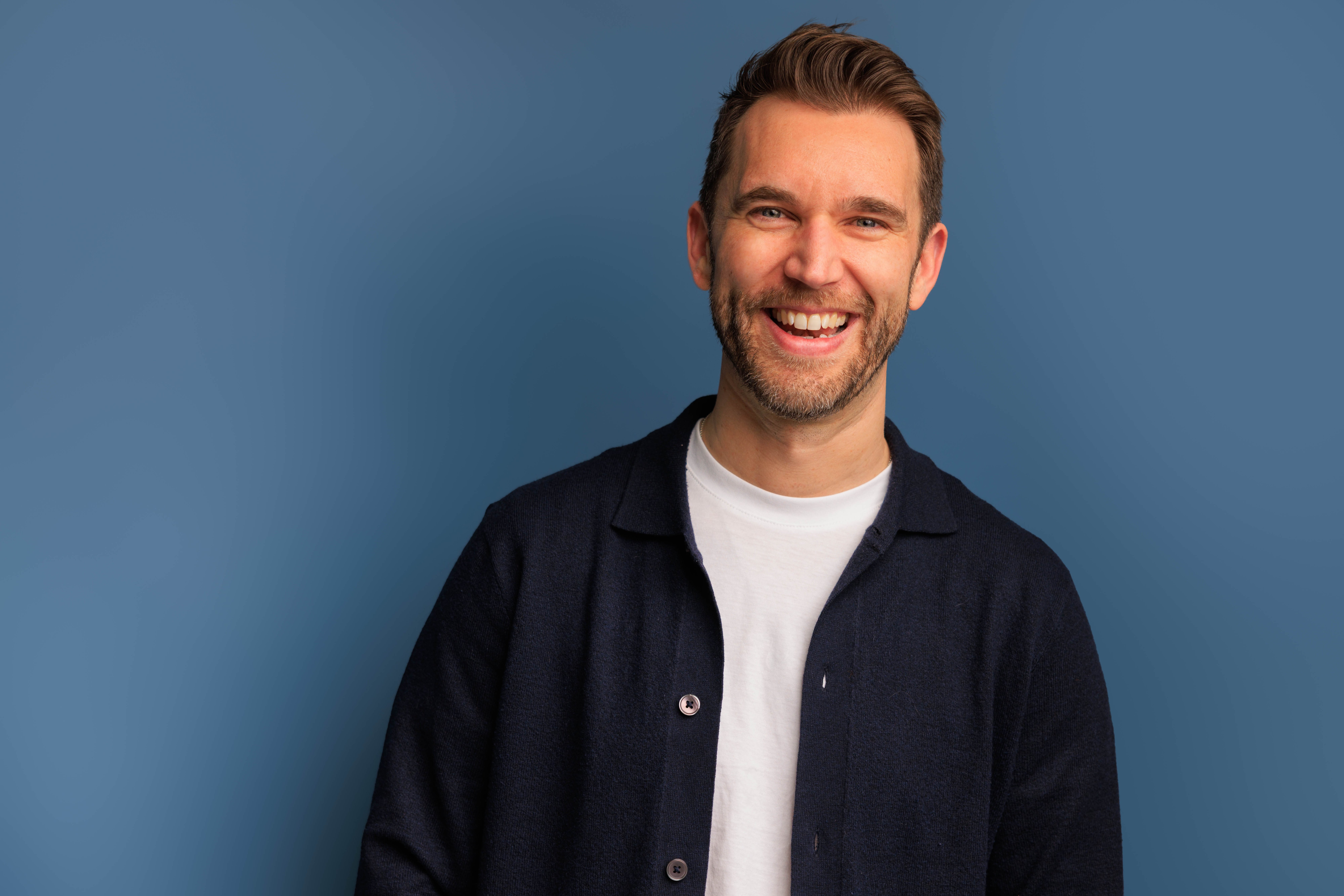 Jonathan Griffiths, award-winning keynote speaker on celebrating brilliant humans and workplaces